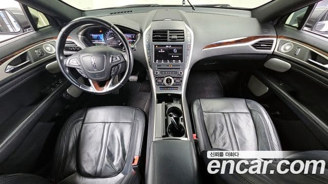 Lincoln New MKZ 2세대, 2017 7