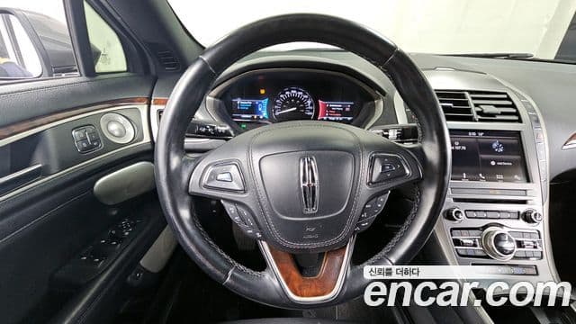 Lincoln New MKZ 2세대, 2017 13