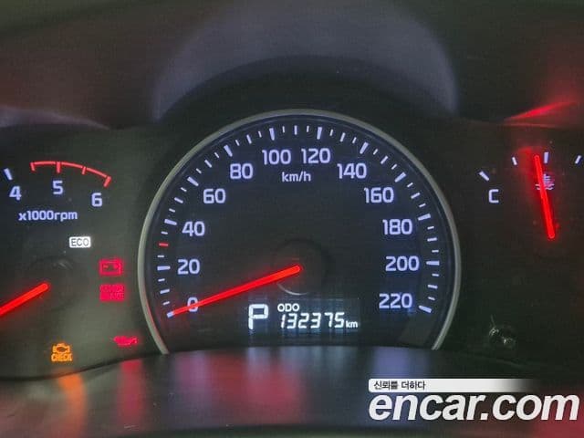 Kia Carnival R топовая версия, 2012 15