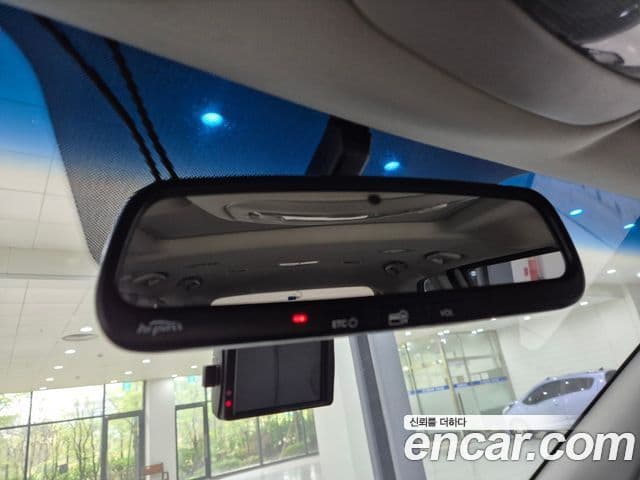 Kia Carnival R топовая версия, 2012 17