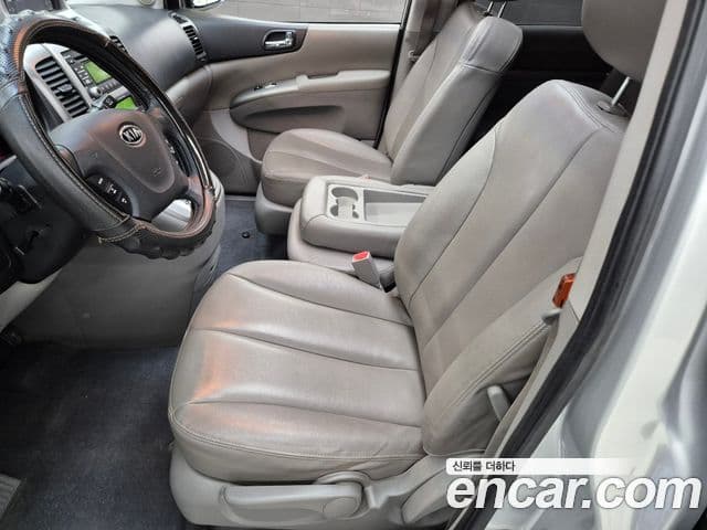 Kia Carnival R топовая версия, 2012 19