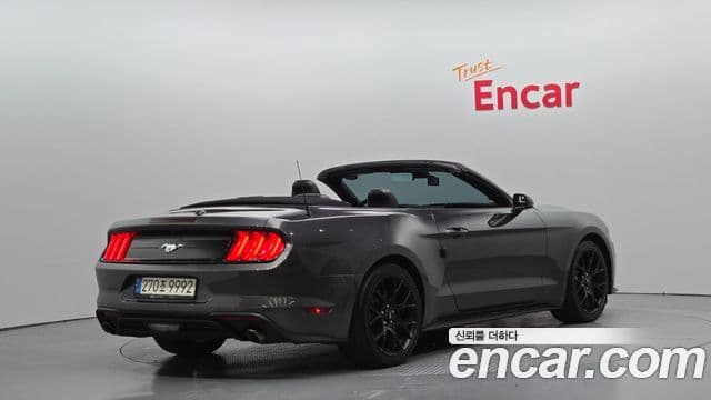 Ford Mustang кабриолет, 2020 2
