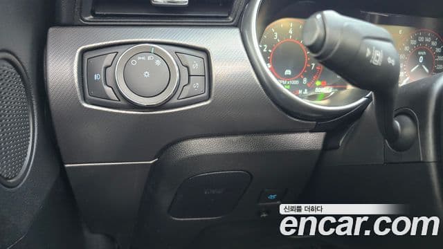 Ford Mustang кабриолет, 2020 17