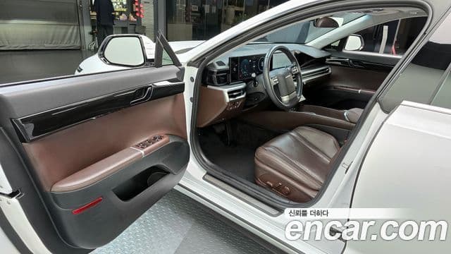 Hyundai Grandeur (GN7) Premium, 2023 11
