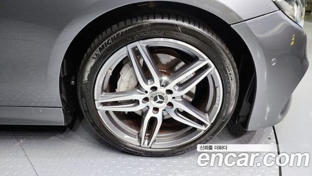 Mercedes-Benz E-класс W213 E220d купе, 2019 все фото