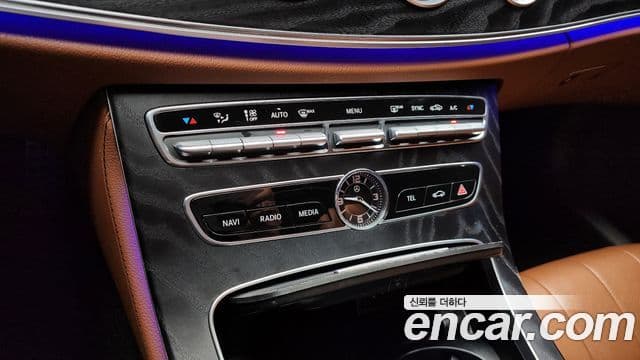 Mercedes-Benz E-класс W213 E220d купе, 2019 17