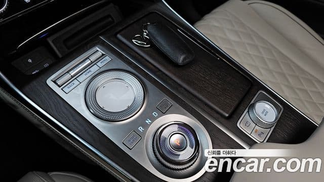 Genesis GV80, 2021 9