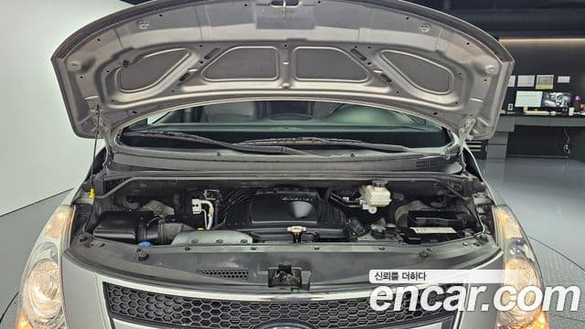 Hyundai Grand Starex CVX Premium, 2014 6