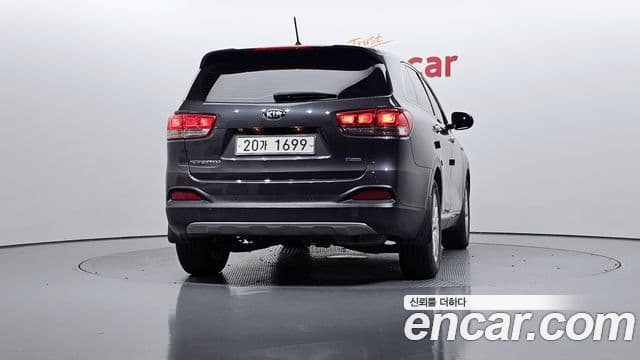 Kia All New Sorento Luxury, 2015 4