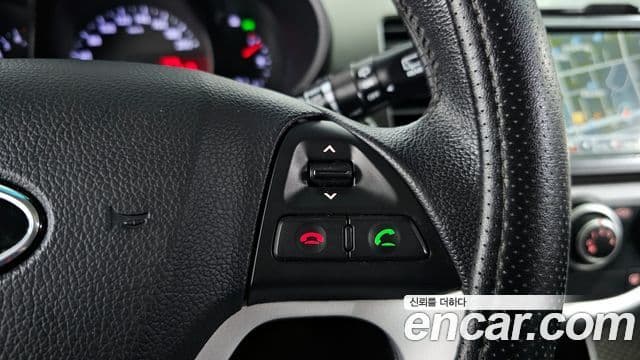 Kia All New Morning Luxury, 2012 20