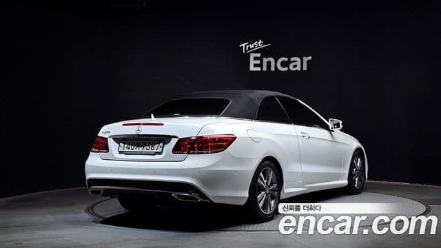 Mercedes-Benz E-класс W212 E200 кабриолет, 2016 2