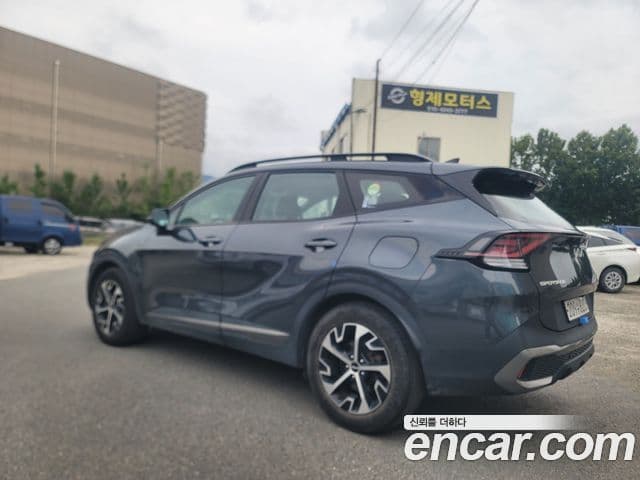 Kia Sportage 5세대 гибрид Signature Gravity 2WD, 2023 7