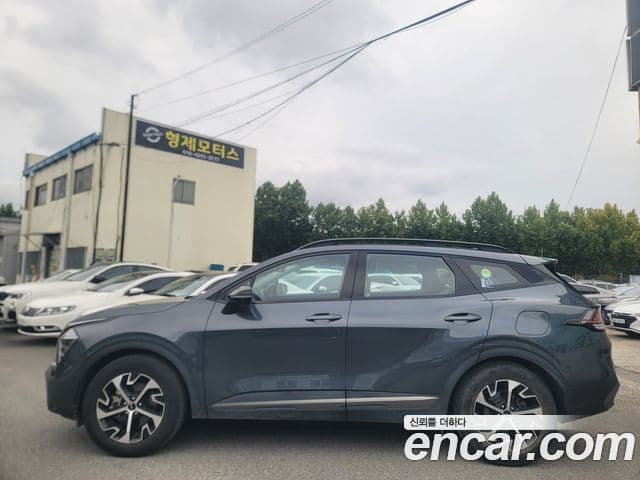 Kia Sportage 5세대 гибрид Signature Gravity 2WD, 2023 8