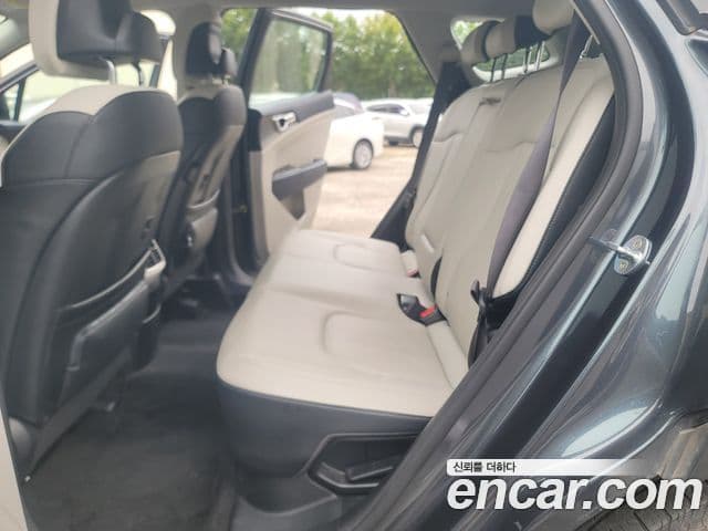 Kia Sportage 5세대 гибрид Signature Gravity 2WD, 2023 14