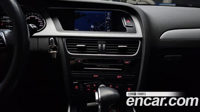 Audi New A4 B8, 2015 15