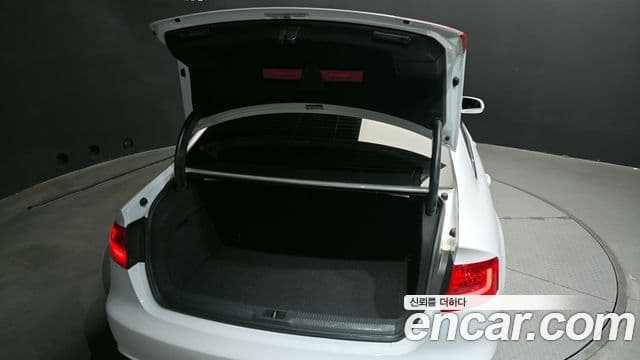 Audi New A4 B8, 2015 20