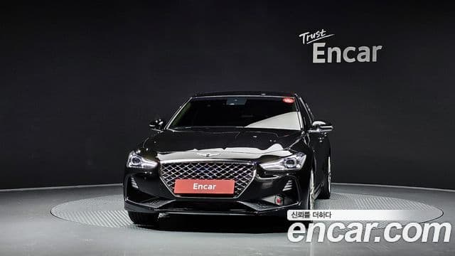 Genesis G70 Elite, 2019 3
