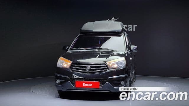 KG모빌리티(SsangYong) Korando 투리스모 4WD Chateau 11인승, 2014 3