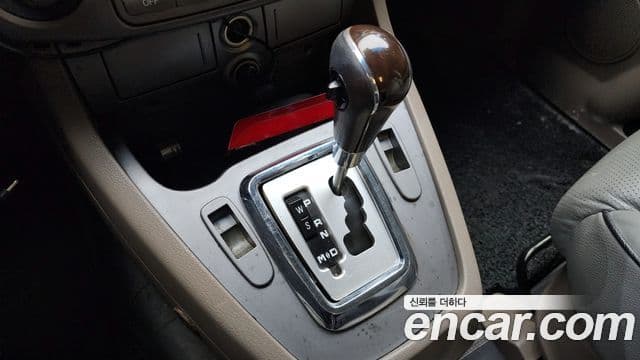 KG모빌리티(SsangYong) Korando 투리스모 4WD Chateau 11인승, 2014 9