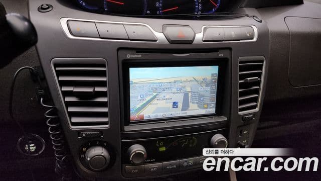 KG모빌리티(SsangYong) Korando 투리스모 4WD Chateau 11인승, 2014 14