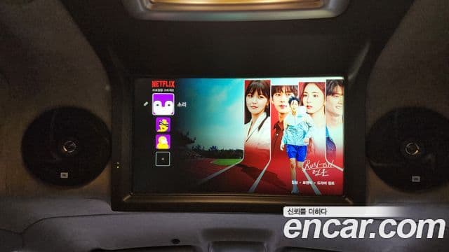 KG모빌리티(SsangYong) Korando 투리스모 4WD Chateau 11인승, 2014 18