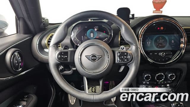 Mini Cooper S 클럽맨 2세대, 2023 13
