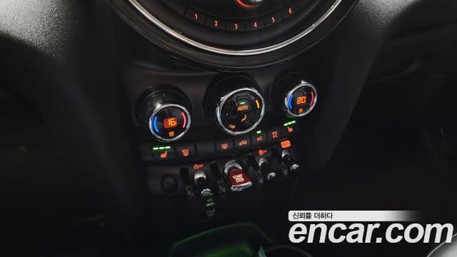 Mini Cooper S 3세대, 2021 17