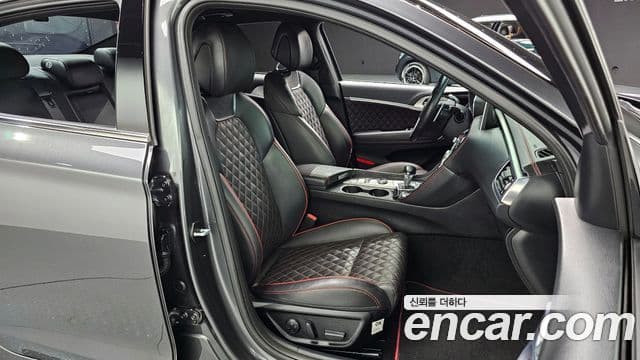 Genesis G70 Sport пакет, 2018 10