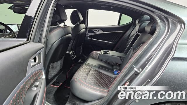 Genesis G70 Sport пакет, 2018 12