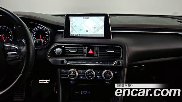 Genesis G70 Sport пакет, 2018 16