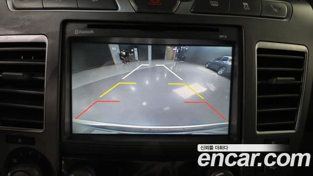 KG모빌리티(SsangYong) Korando 투리스모 4WD GT 9인승, 2015 16