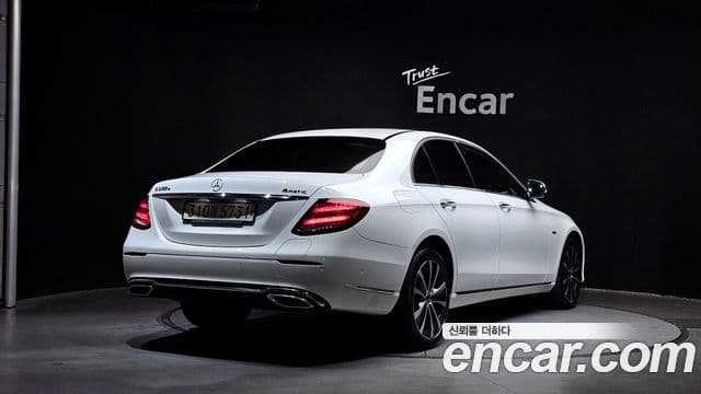 Mercedes-Benz E-класс W213 Exclusive, 2020 2