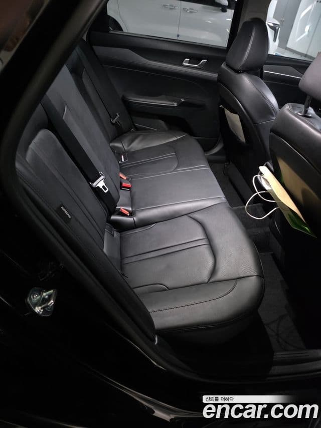 Kia K5 гибрид 3세대 Prestige, 2023 13