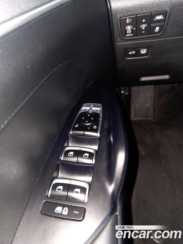 Kia K5 гибрид 3세대 Prestige, 2023 16