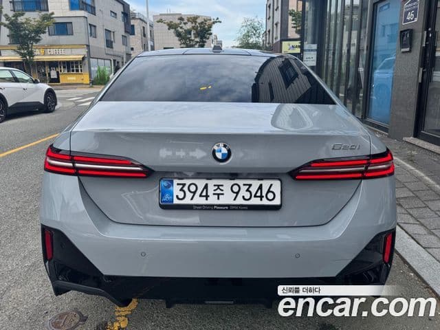 BMW 5시리즈 (G60) 520i M Sport, 2025 4