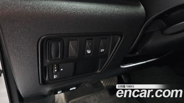 Renault Korea(Samsung) The / новый New QM6 2.0 GDe RE Signature 2WD, 2020 16