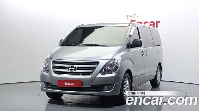 Hyundai Grand Starex Modern, 2017 1