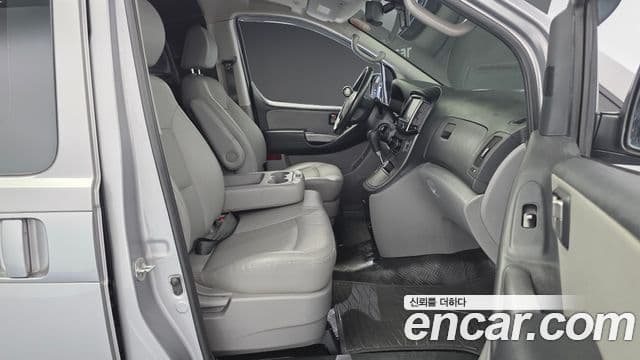 Hyundai Grand Starex Modern, 2017 10