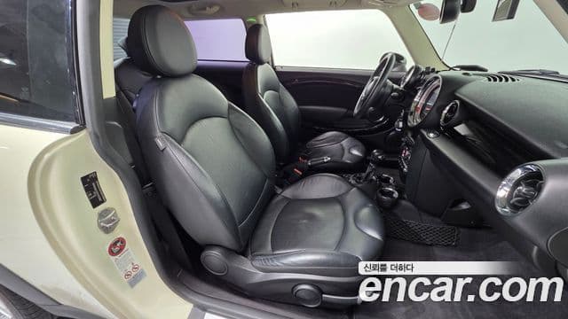 Mini Cooper D 2세대, 2013 10