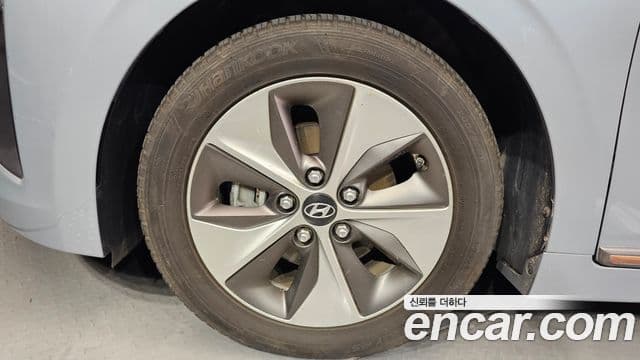 Hyundai Ioniq Электрический (Electric), 2018 все фото