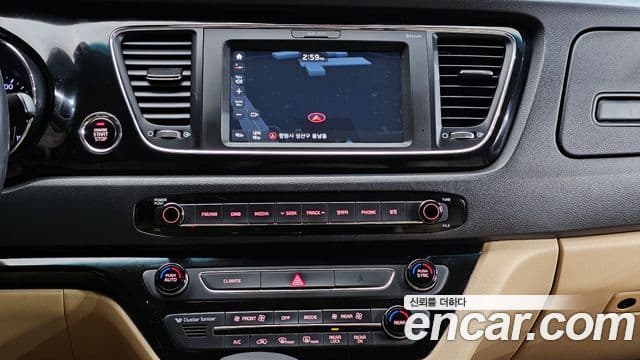 Kia All New Carnival Prestige, 2017 10