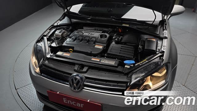 Volkswagen Гольф 7세대, 2014 6