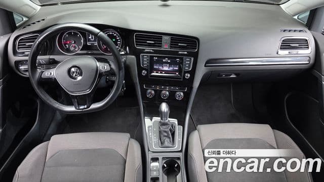 Volkswagen Гольф 7세대, 2014 7