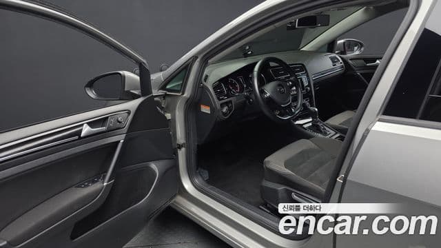 Volkswagen Гольф 7세대, 2014 10