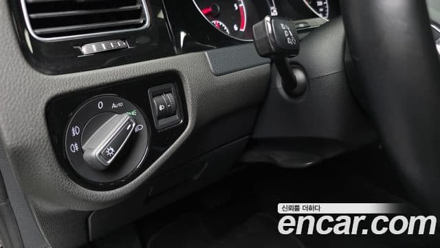 Volkswagen Гольф 7세대, 2014 18