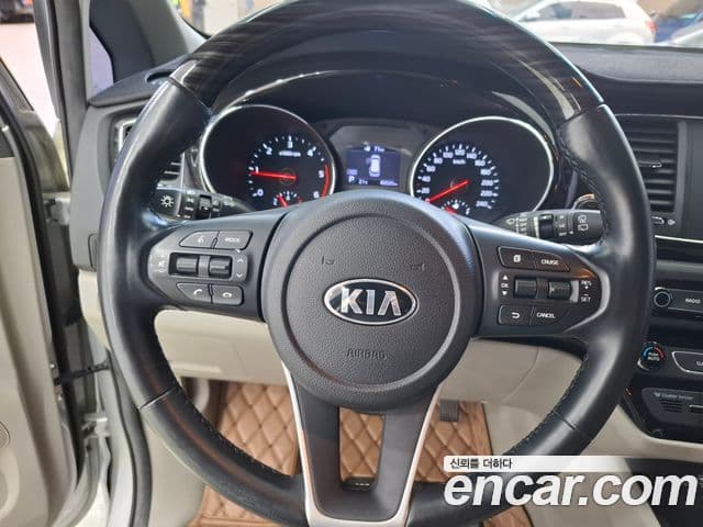 Kia The / новый New Carnival Prestige, 2020 11