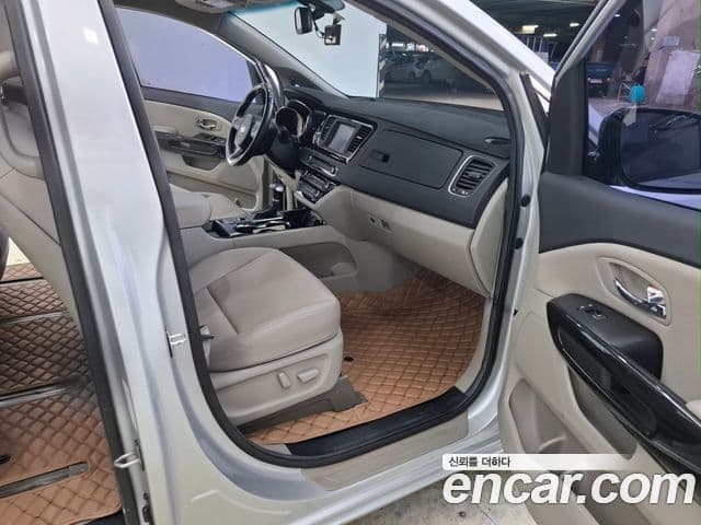 Kia The / новый New Carnival Prestige, 2020 15