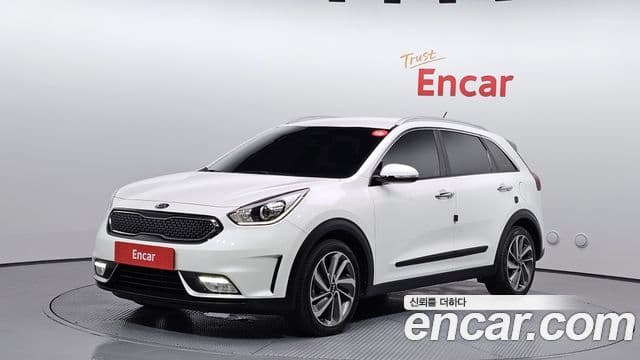 Kia Niro Prestige, 2018 1