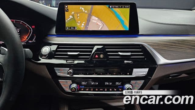 BMW 5시리즈 (G30) 520d xDrive Luxury Plus, 2020 14