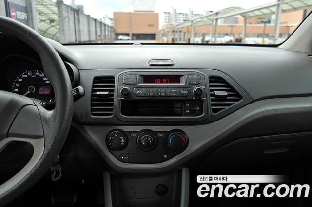 Kia All New Morning Smart, 2013 12